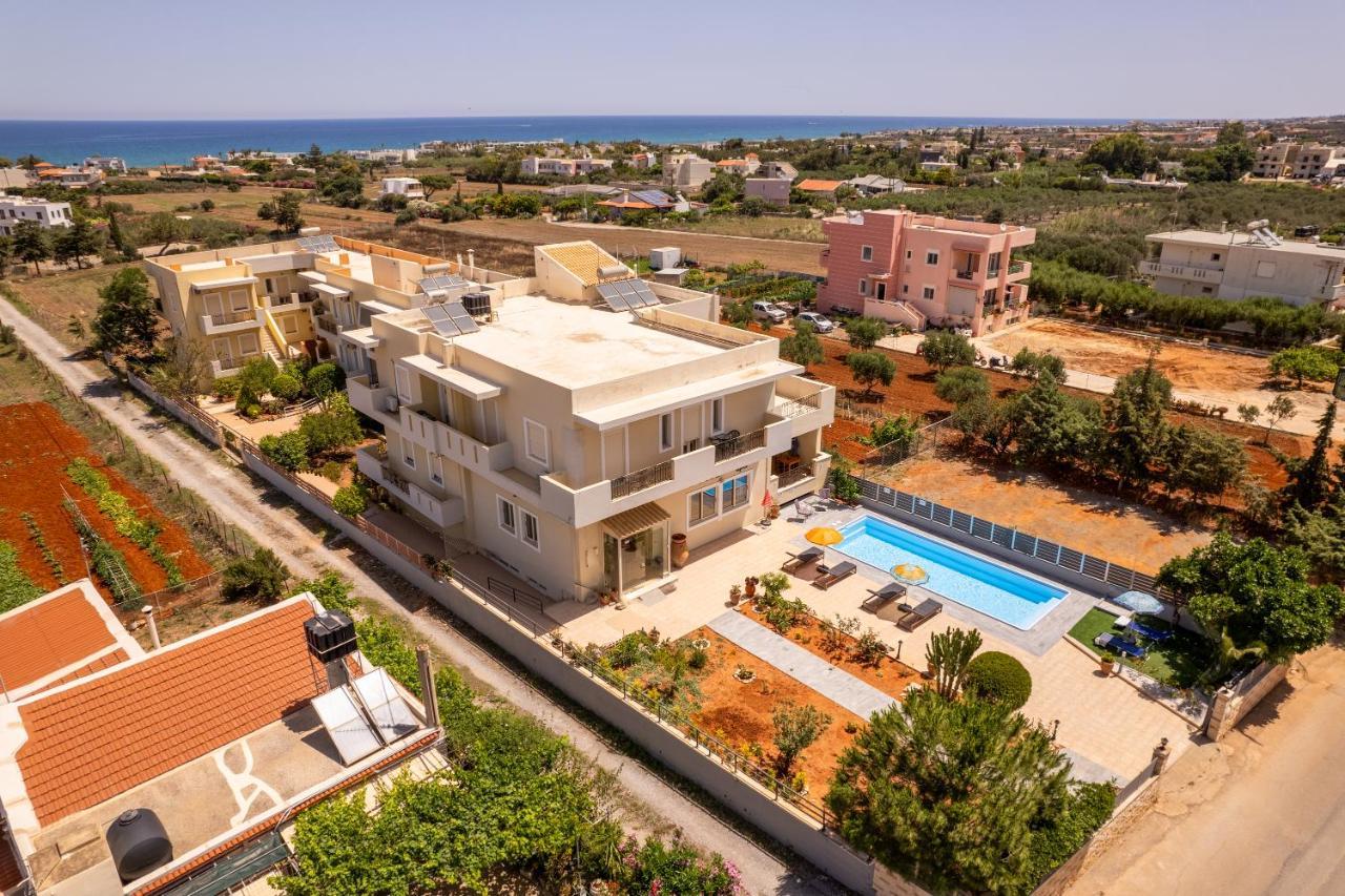 Fotis Studios Apartments Goúves Eksteriør bilde
