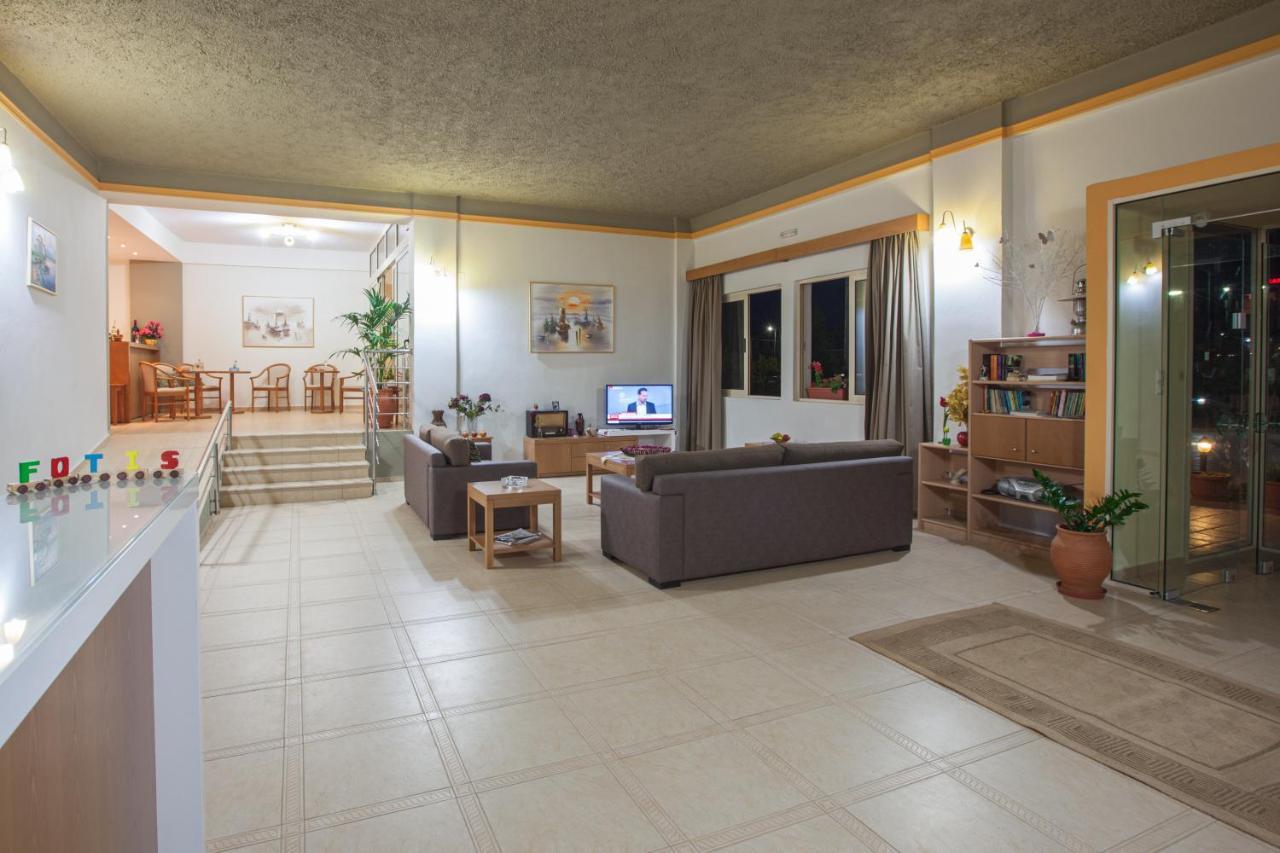 Fotis Studios Apartments Goúves Eksteriør bilde