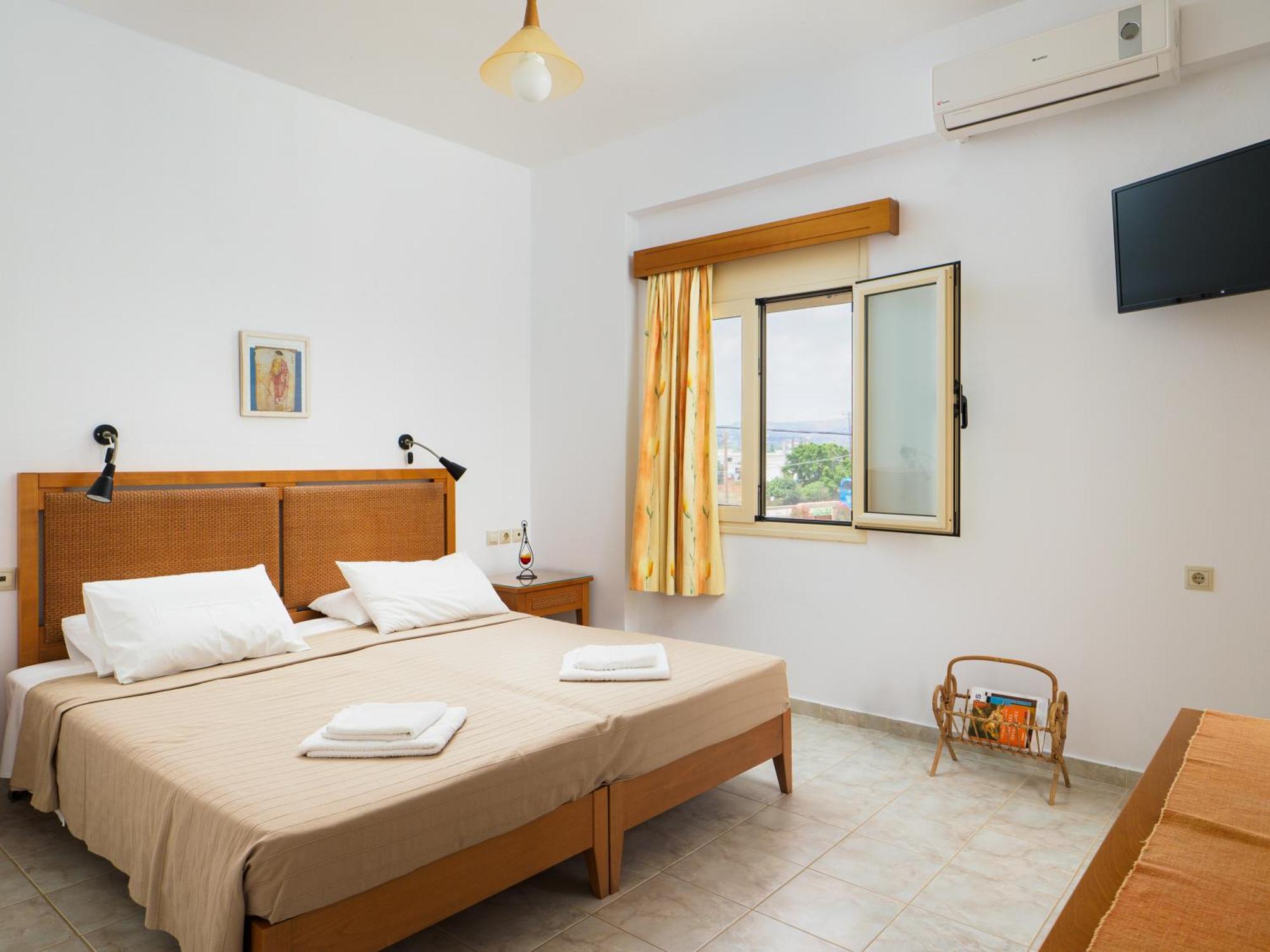 Fotis Studios Apartments Goúves Eksteriør bilde