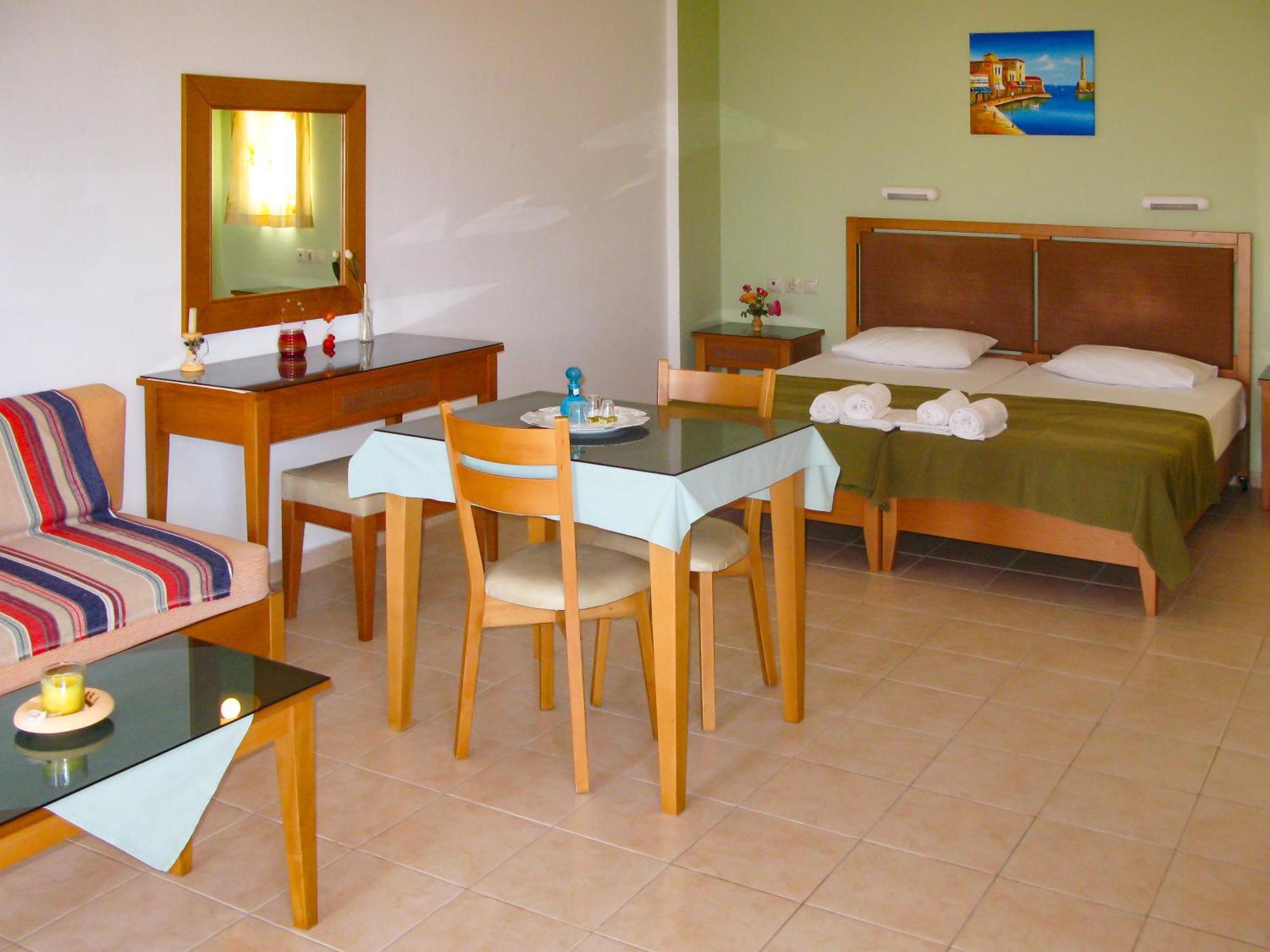 Fotis Studios Apartments Goúves Eksteriør bilde